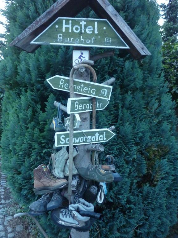 Hotel Burghof Oberweißbach Стая снимка